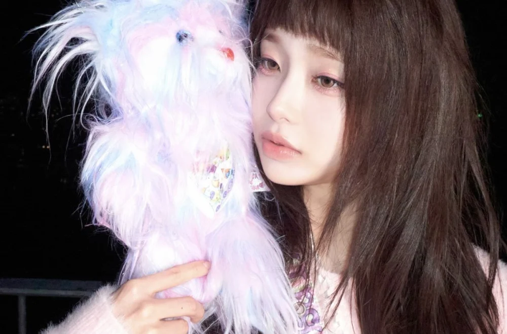 Chuu Reveals Highlight Medley for First Full Album “XO, My Cyberlove,” Marking a New Musical Era - SukaKpop.com - Kpop and Korean Drama Top News