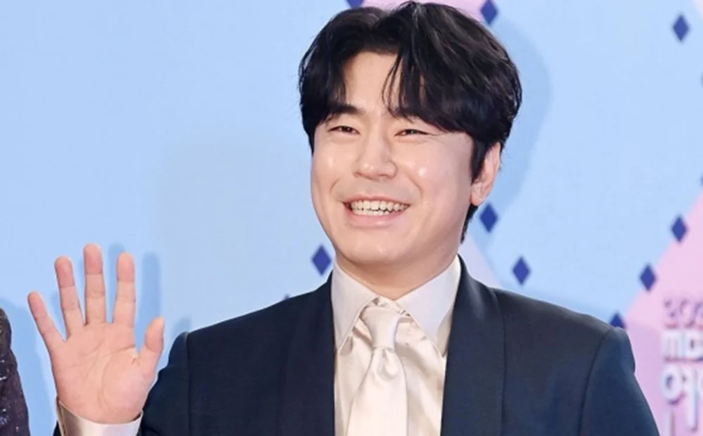Lee Si Uhn Announces He Will Welcome His First Baby in 2026 - SukaKpop.com - Kpop and Korean Drama Top News
