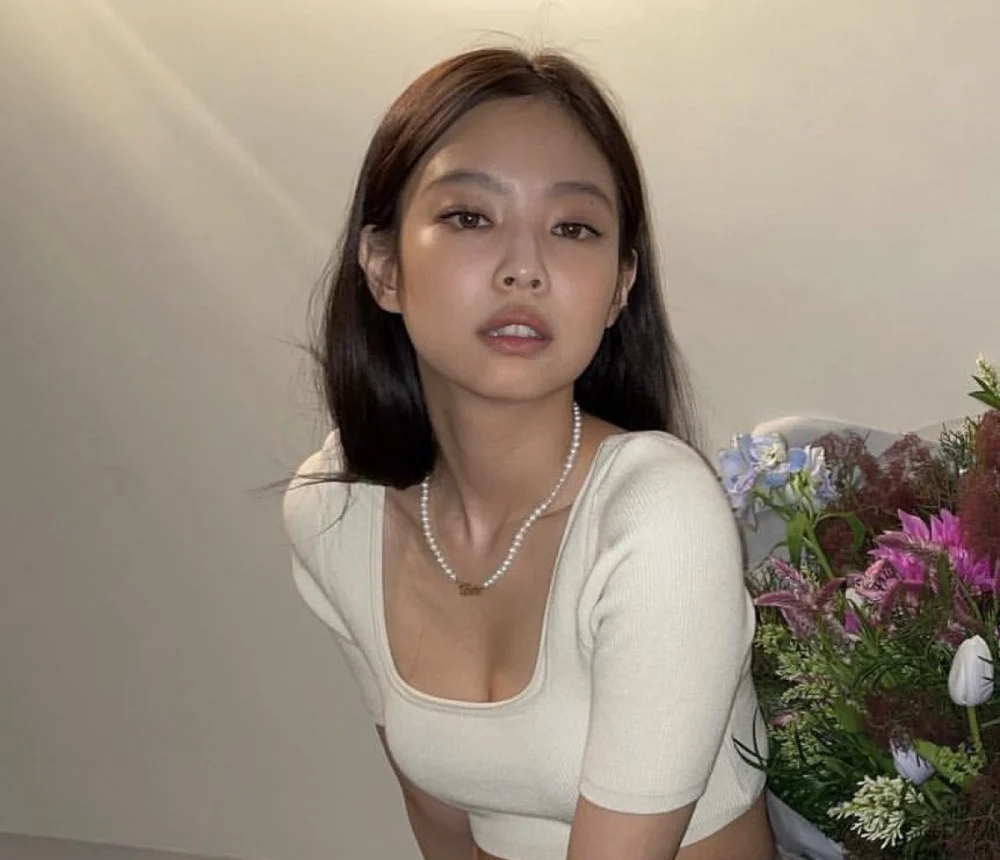 JENNIE to Hold First Photo Exhibition ‘J2NNI5’ in Seoul to Mark Her Birthday - SukaKpop.com - Kpop and Korean Drama Top News