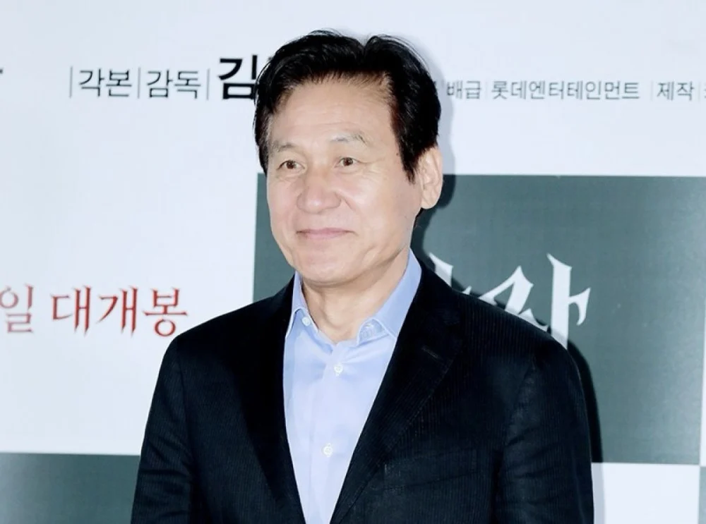 Actor Ahn Sung Ki Hospitalized in Critical Condition After Cardiac Arrest - SukaKpop.com - Kpop and Korean Drama Top News